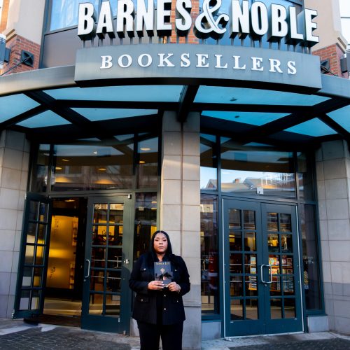 AlluringBeauty-BookSigning2-098